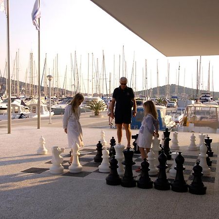 Hotel Stomorin-Marina Hramina Муртер Екстер'єр фото